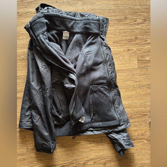 Columbia women’s 3 in 1 interchangeable jacket - Picture 1 of 1